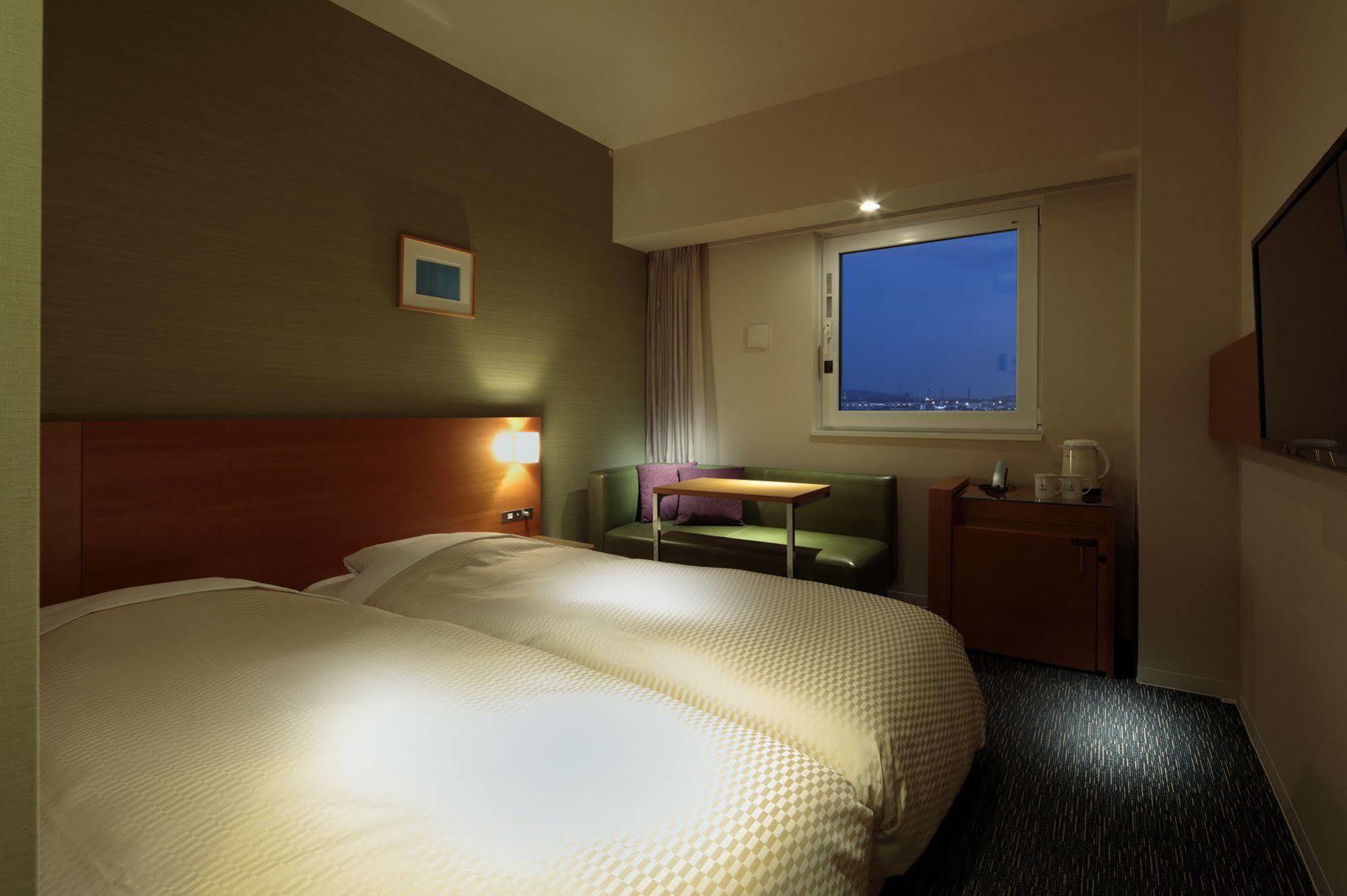 Candeo Hotels Fukuyama Bagian luar foto