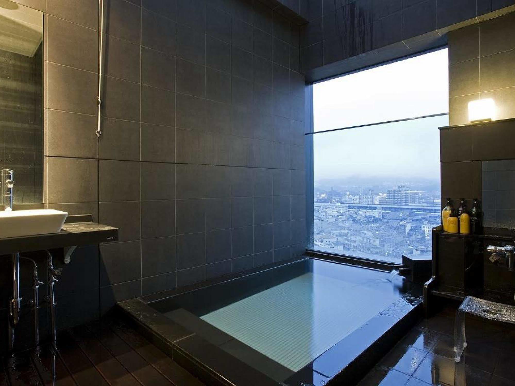 Candeo Hotels Fukuyama Bagian luar foto